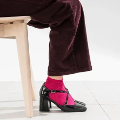 Babies noire brides croisées