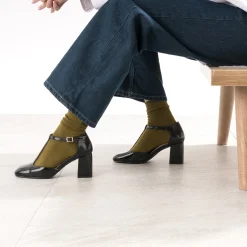 Babies salomé noire finition glacée à talon