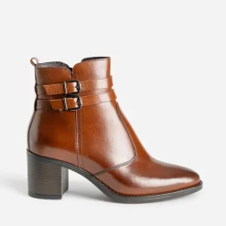 Boots à talon cognac en cuir avec double bride