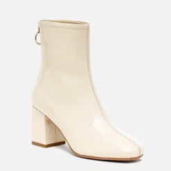 Boots blanc cassé verni à zip arrière