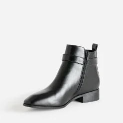 Boots noir avec bride cheville
