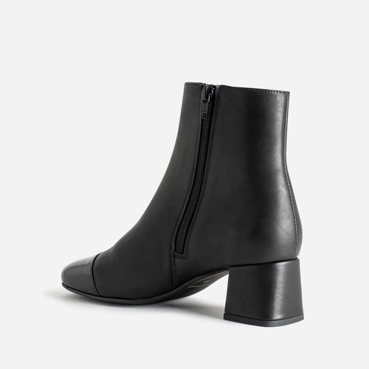 Boots noir cuir bout verni