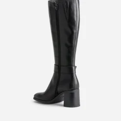 Botte noire en cuir à talon