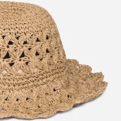 Chapeau beige tressé