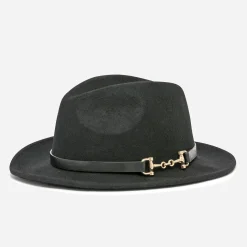 Chapeau noir en laine feutrée