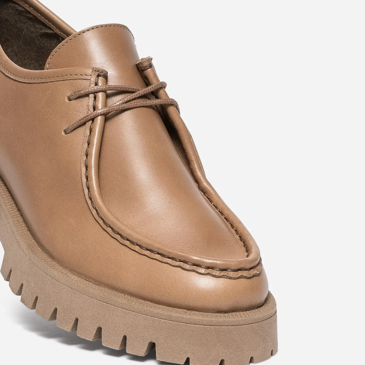 Derby TEXTO camel éco-conçu cuir à semelle crantée