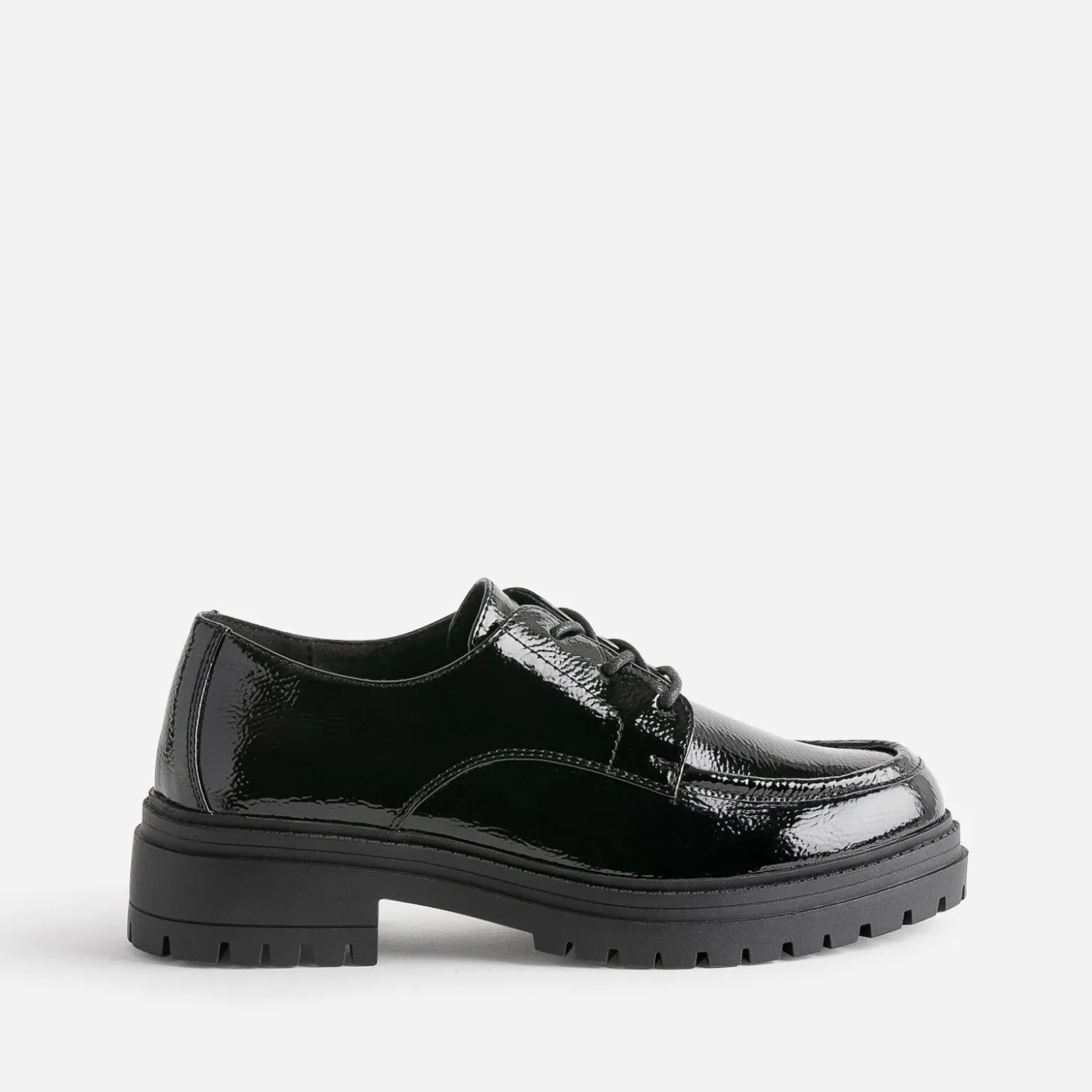 Derby TEXTO éco-conçu noir verni semelle crantée