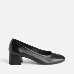 Escarpin noir en cuir