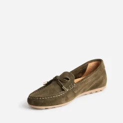 Mocassin kaki en cuir velours éco-conçu