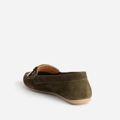 Mocassin kaki en cuir velours éco-conçu