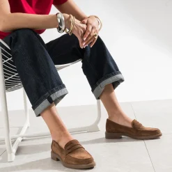 Mocassin marron cuir velours bord cranté