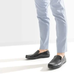 Mocassin noir en cuir