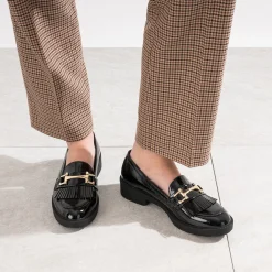 Mocassin noir verni à franges