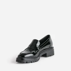 Mocassin TEXTO noir verni cranté