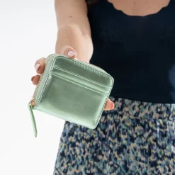 Porte-monnaie vert métallisé