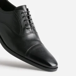 Richelieu noir en cuir