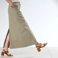 Sandale à talon camel cuir boucle fantaisie