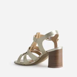 Sandale à talon dorée cuir multi-brides