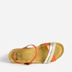Sandale anatomique orange et dorée en cuir