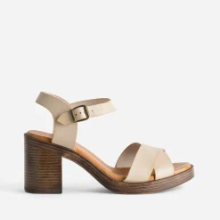 Sandale beige cuir