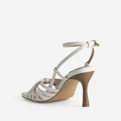 Sandale écru multi brides talon fin