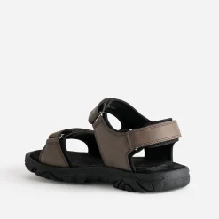 Sandale marron à scratchs