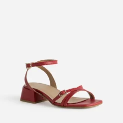 Sandale rouge cuir à talon graphique