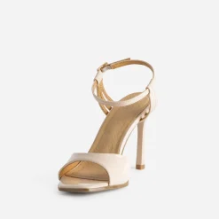 Sandale TEXTO beige vernie à talon