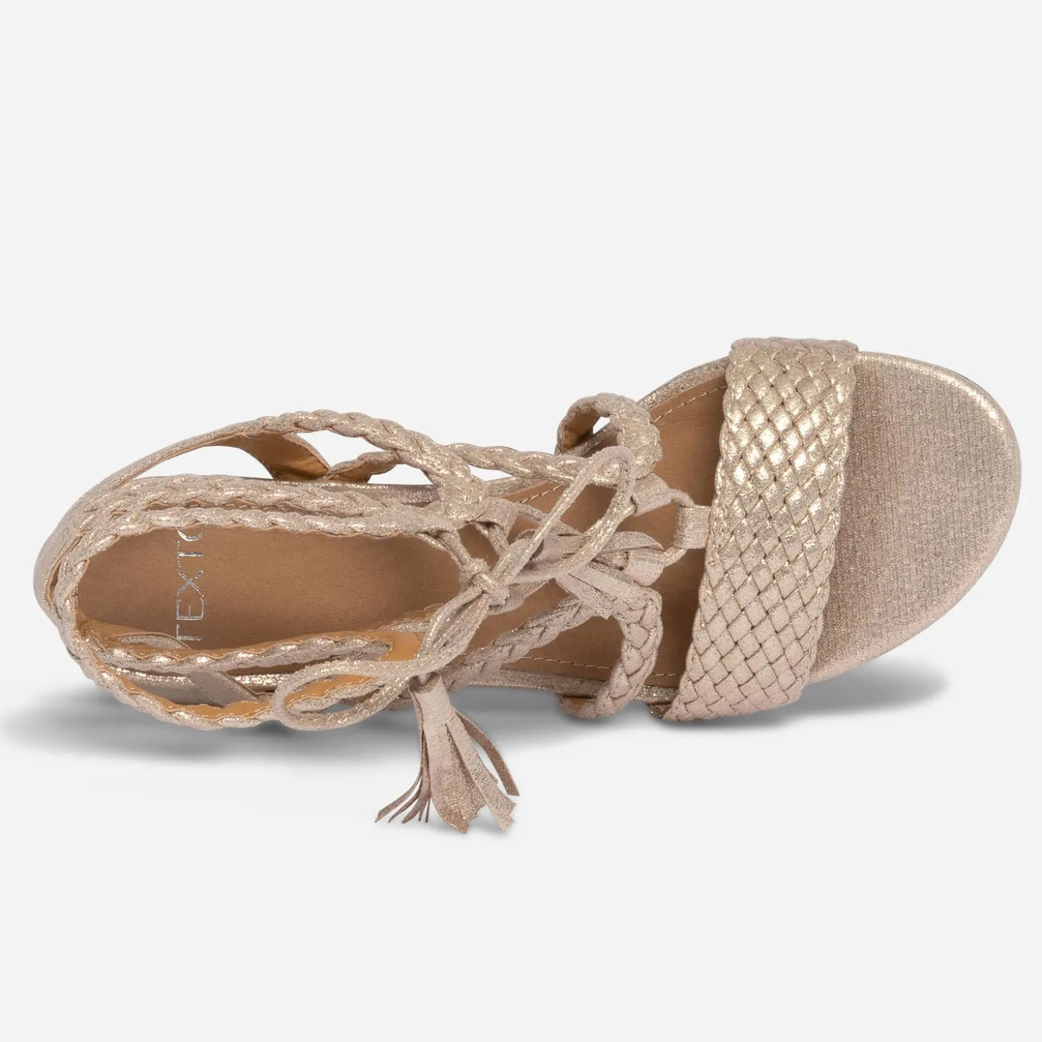 Sandale TEXTO dorée tressée à lacet