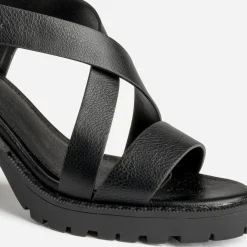 Sandale TEXTO noire en cuir semelle crantée