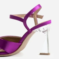 Sandale TEXTO violine satiné à talon flare