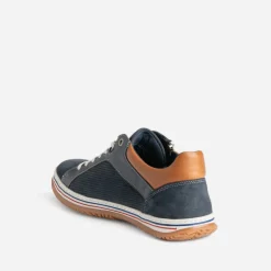 Tennis marine cuir éco-conçu